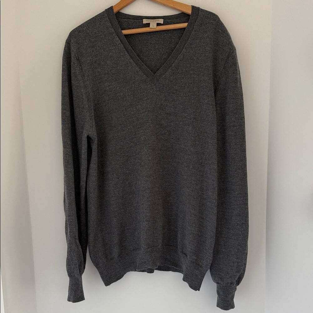Burberry Brit Men's 100% Wool V-Neck Sweater Dark Gray Size XL - Picture 2 of 10